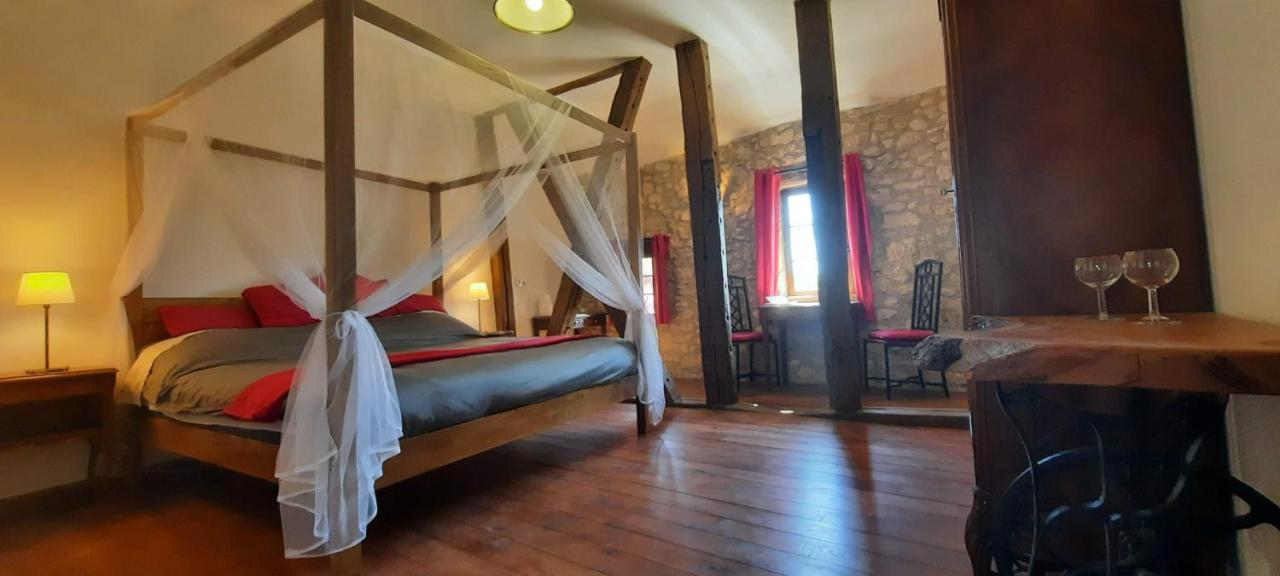 Le Fort D'Issigeac Chambres D'Hotes Kültér fotó
